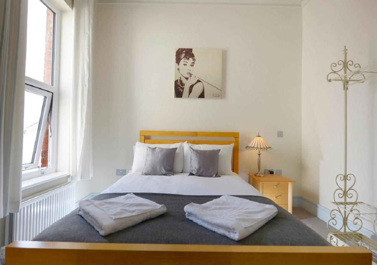 Southsea Rocks Hotel 포츠머스 외부 사진